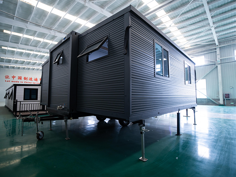 Trailer-mounted Double-wing Expandable House(Image4) Trailer-mounted Double-wing Expandable House(Image4)