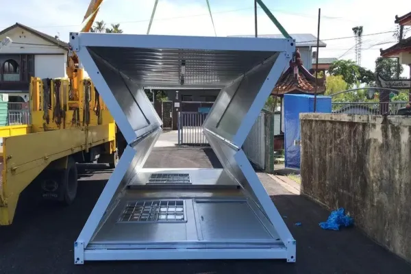 Foldable Package Container Room